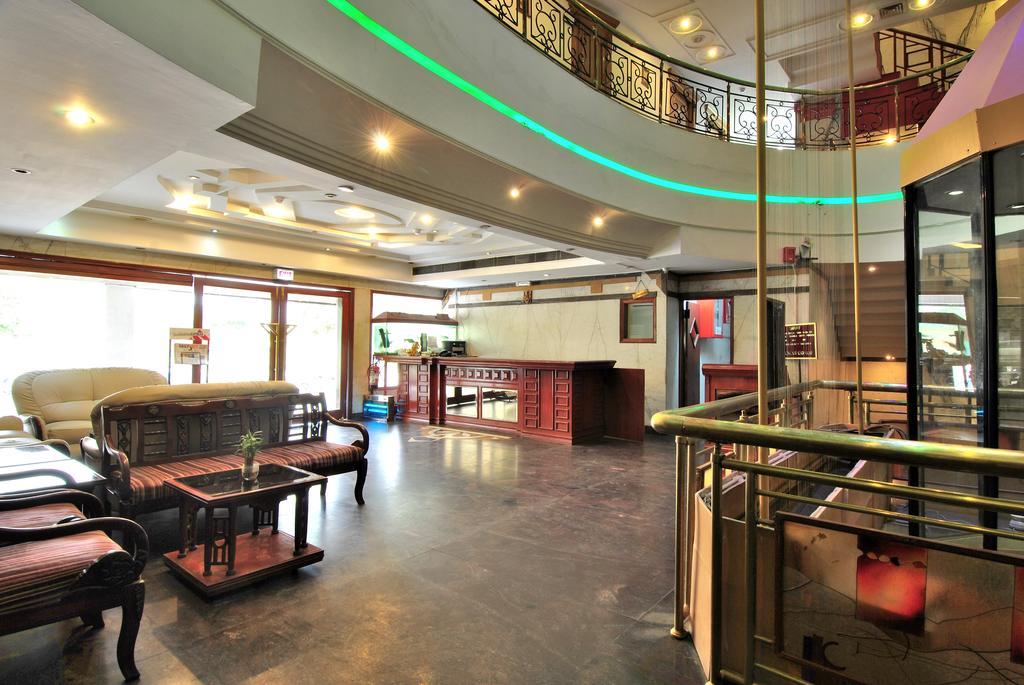 Hotel Solitaire Chandigarh - 10 Mins From Railway Station Εξωτερικό φωτογραφία