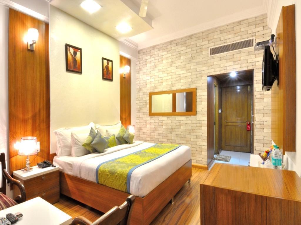 Hotel Solitaire Chandigarh - 10 Mins From Railway Station Εξωτερικό φωτογραφία