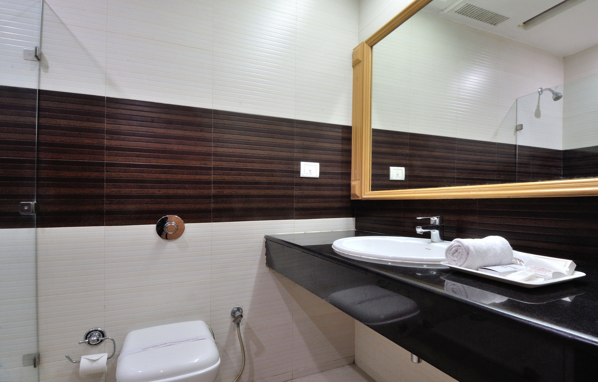 Hotel Solitaire Chandigarh - 10 Mins From Railway Station Εξωτερικό φωτογραφία